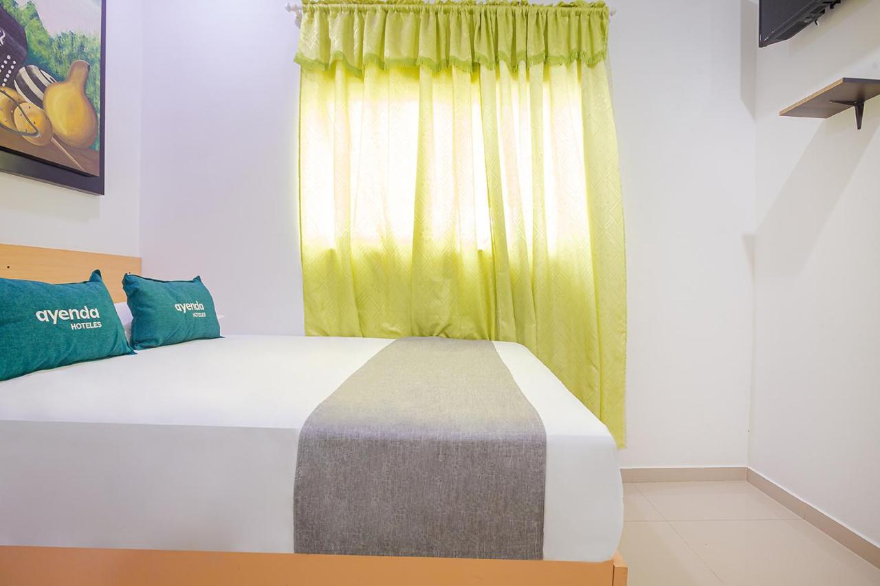 Ayenda Alameda Real Hotel Monteria Exterior photo